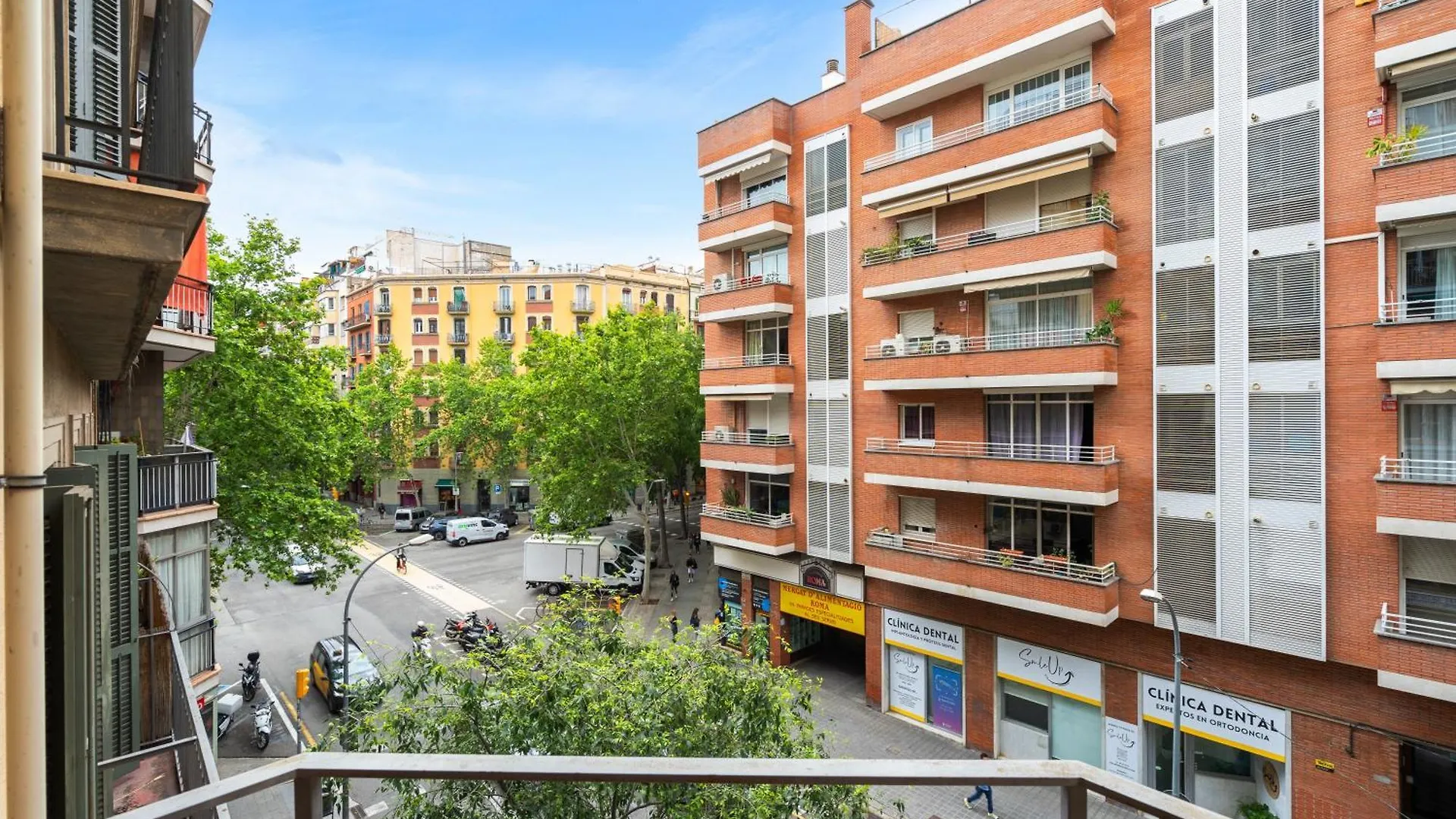 Eixample Ac, Sunlit Balcony & Prime Location Daire Barselona 0*,